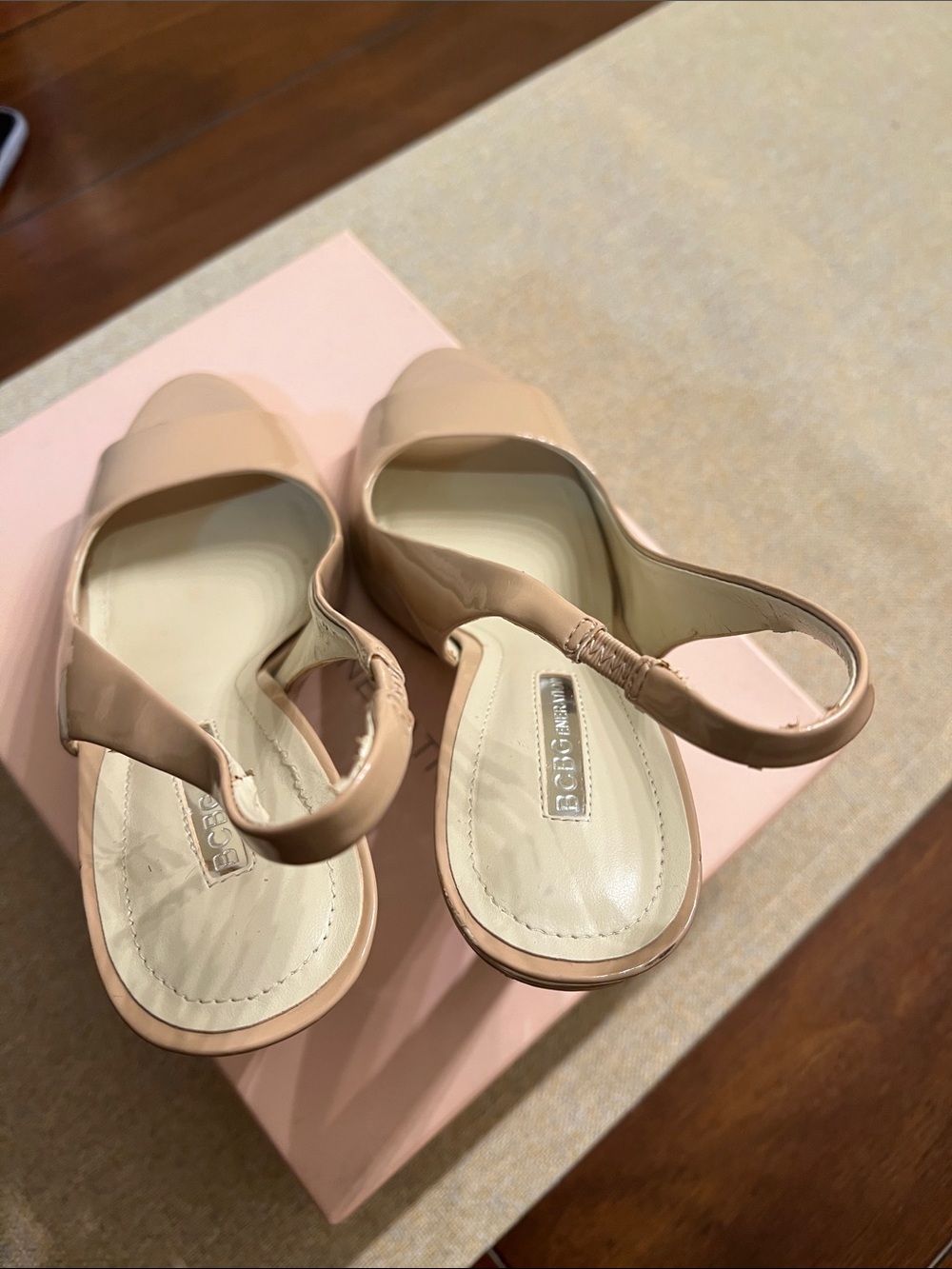 ❤️ BCBGeneration Carly Warm Sand Patent Heel - Picture 3 of 15